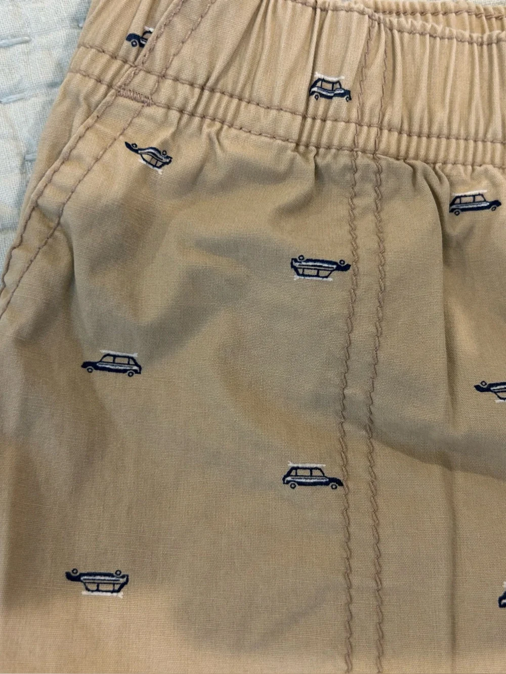 Carter’s boys shorts. Size 3T.